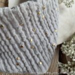 Musselin Goldpünktchen - Dusty Sand