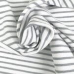 Single Jersey - Weiß mit 2 mm hellgrauen Streifen