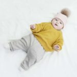 Sweater Paule & Beanie Noel & Hose Levin