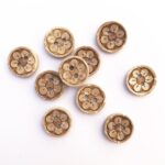 Kokosnussknopf hell - 13 mm - 2 Loch - Flower