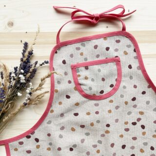 DIY Stoffe Outfit - Schürze Charlie