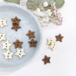 Holzknopf gezackter Stern - 16 mm - Natur - 2-Loch