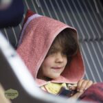 DIY Stoffe Outfit - Badeponcho Baddie