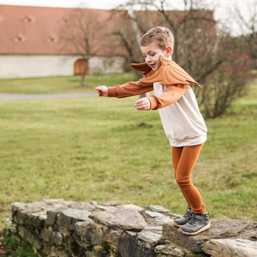 DIY Stoffe Outfit - Paule - Luany - Drachenflügel