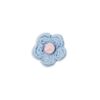 Kunststoffknopf mit Öse – 13 mm – Kleine Blume – Eisblau