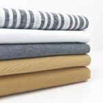 Leinen-Baumwollgemisch - Weiß/Dunkelblau unregelmäßig gestreift