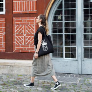 DIY Stoffe Outfit - Shirt Finja - Rock Rouzlie - Stoffbeutel -Plott Happy Coffee - Leo