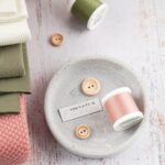 DIY Stoffe Mix - Garne - Label - Knöpfe