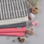 DIY Stoffe Mix - Garne - Stempelset - Knöpfe