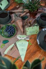 DIY Stoffe- Inspiration - Schulanfang - Bastelvorlage - Einladungskärtchen - Mini Schultüte - Tischkärtchen