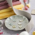 DIY Stoffe Mix - Knöpfe - Gurtband