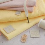 DIY Stoffe Mix - Label - Garne - Knöpfe - Kordel