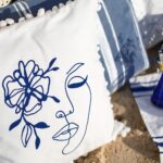 DIY Stoffe Inspiration - gedeckter Tisch - Blau Weiß - Mediterran - Plott - Kissen