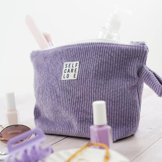 DIY Stoffe - Inspiration - Kosmetiktasche - Paket - Lavendel Cord