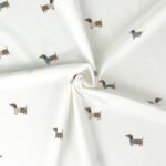 Single Jersey – Dackel mit Shirt – Cremeweiß