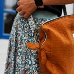 DIY Stoffe Inspiration - Kulturbeutel Umhaengetasche Stepp Musselin Zimt