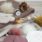 DIY Stoffe Inspiration- Fellbommeln - Mütze - Handschuhe