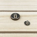 Metallknopf zum Schrauben – 17 mm - Altgold