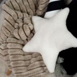 DIY Stoffe Inspiration - X-Mas - Schwarz/Weiß - Kissen - Sternkissen