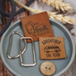 DIY Stoffe Mix - Gurtbandzubehör - Label - Knopf