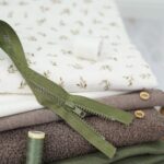 DIY Stoffe Mix - Reißverschluss - Garn - Knopf