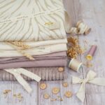 DIY Stoffe Mix - Reißverschluss - Knopf - Garn - Label -Baumwollband