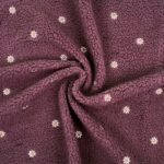 Bouclé Teddyfleece – Kleine gestickte Blumen – Helles Smoky Holunderbeere