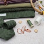 DIY Stoffmix - Label - Gummiband gerippt - Gurtbandzubehör - Knopf - Garn