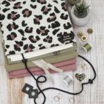 DIY Stoffmix - Kordel - Patch - Knopf - Reißverschluss - Label - Garn