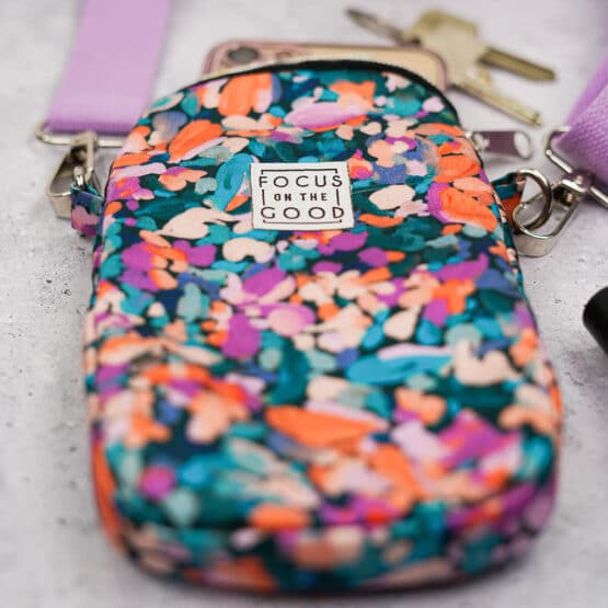 DIY Stoffe Inspiration - Handytasche Konfetti Blüten