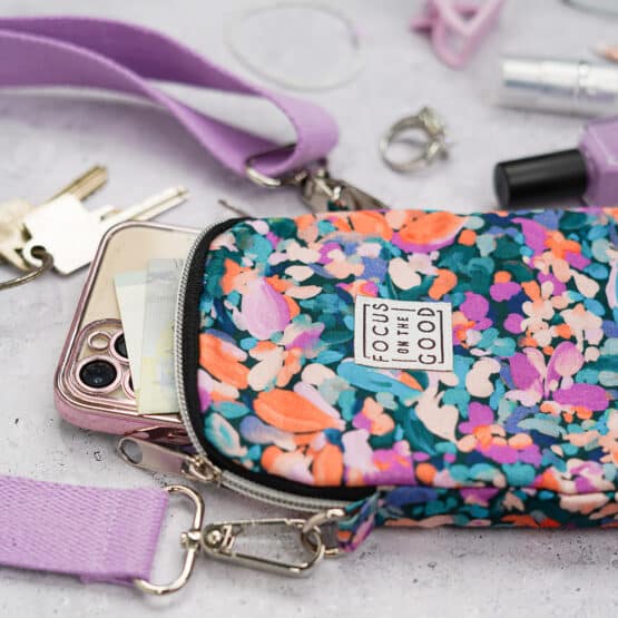 DIY Stoffe Inspiration - Handytasche Konfetti Blüten