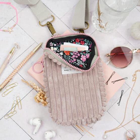 DIY Stoffe Inspiration - Handytasche Velvet Breitcord Helles Altrosa