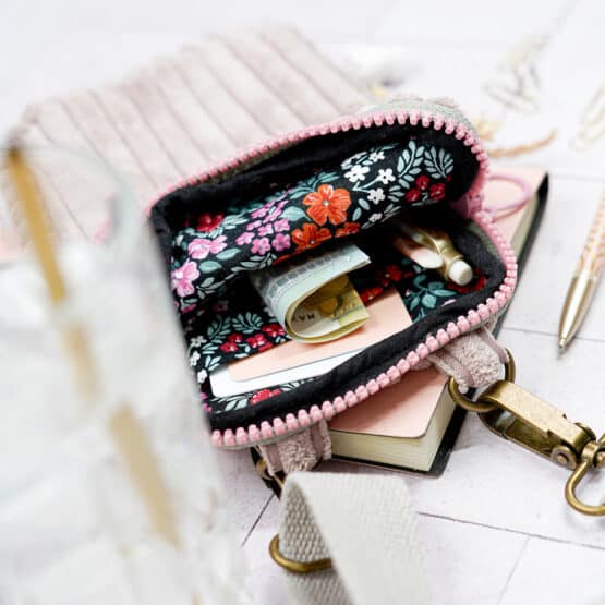 DIY Stoffe Inspiration - Handytasche Velvet Breitcord Helles Altrosa