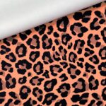 Regenbekleidungsstoff – Wasserdicht – Leo – Helles Soft Blush