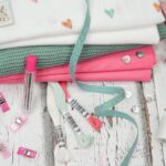 DIY Stoffmix - Sticktwist - Gummiband - Knopf - Stoffklammern - Sticknadeln