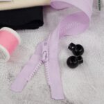 DIY Stoffmix - Reißverschluss - Kordelstopper - Garn