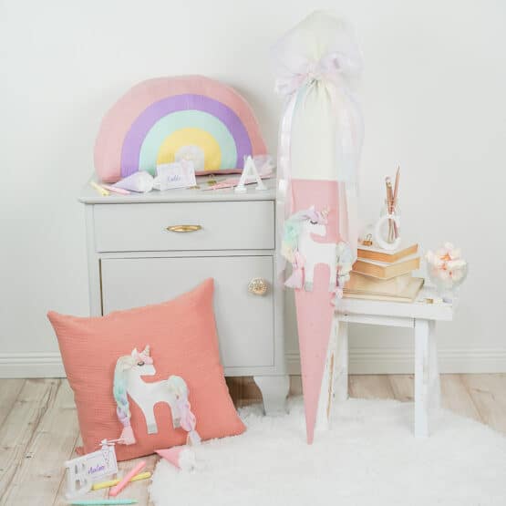 DIY Stoffe Inspiration - Schultüte Kleines Einhorn - Bastelvorlage - Regenbogen- Kissen