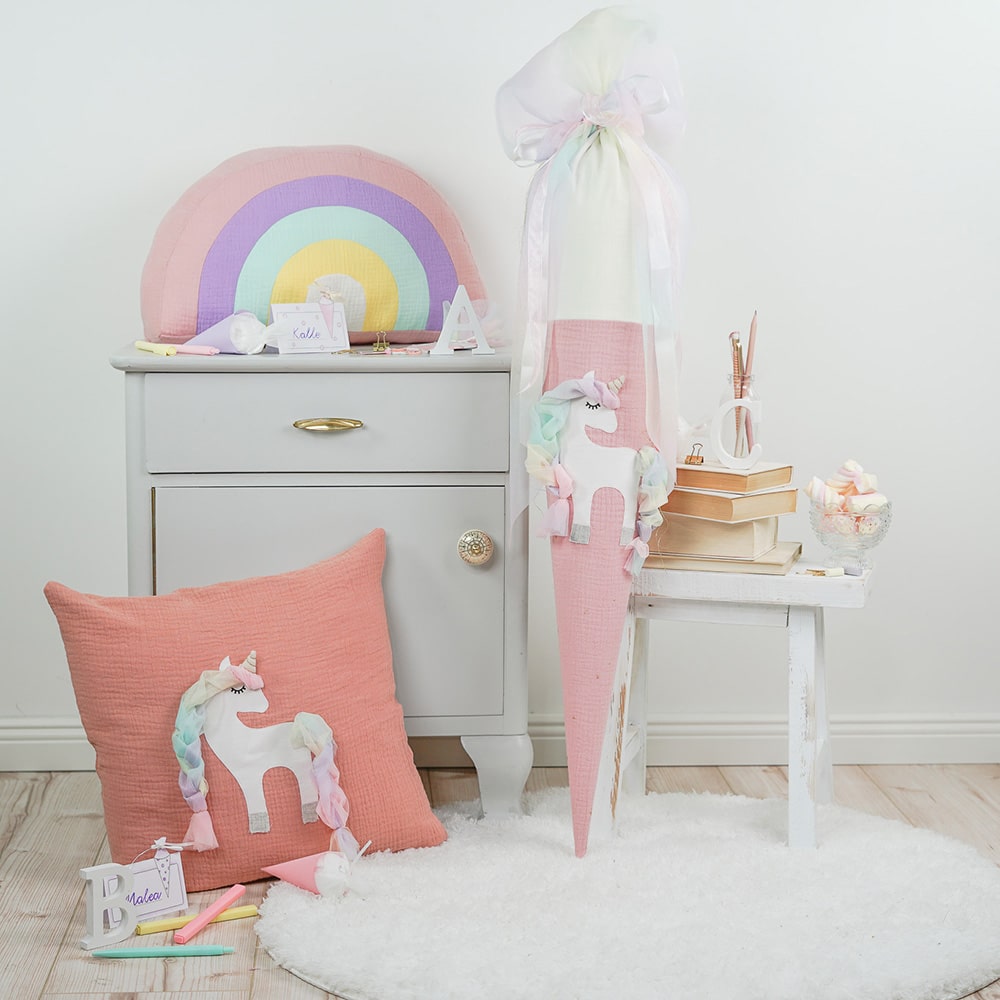 DIY Stoffe Inspiration - Schultüte Kleines Einhorn - Regenbogen Kissen -Bastelvorlage