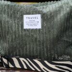 DIY Stoffe Inspiration - Velvet Oliv - Gurtband Zebra - Label