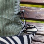 DIY Stoffe Inspiration - Velvet Oliv - Gurtband Zebra - Gurtbandzubehör