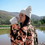 Mock Up - Fleecepullover Damen Boucle Teddyfleece Abstrak Deep Olive Koralle