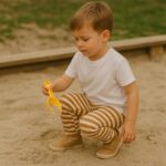 French Terry Heller Zimt Mock Up - Hose Levin