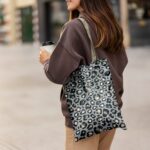 Mock Up - Stoffbeutel Leichter Canvas Aquarell Leo Dots Helles Schiefergrau