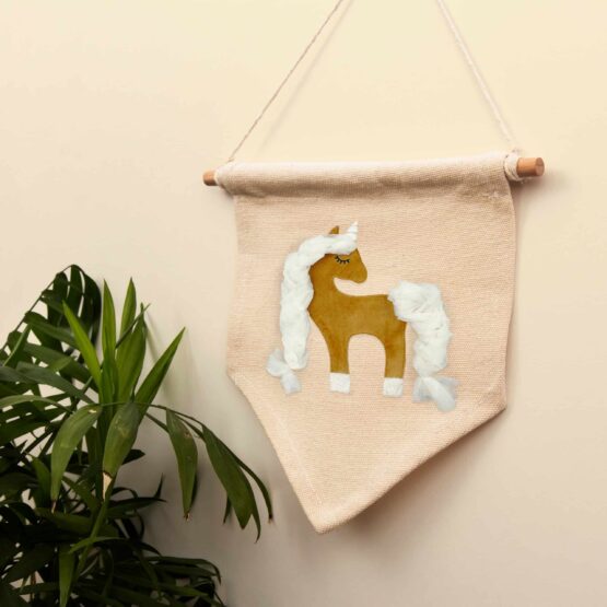 Wimpel Mock Up Kleines Einhorn