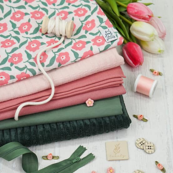 Diy Stoffmix 1246x Garn Label Kordel Knopf Reissverschluss Satin Rose