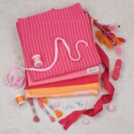 DIY Stoffmix - Label - Sticktwist - Pomponborte - Schrägband - Reißverschluss - Knopf