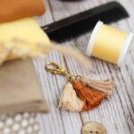 DIY Stoffmix - Sticktwist - Quaste - Karabinerhaken