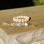 DIY Stoffe Inspiration - Sticktwist - Karabiner - Holz - Buchstaben - Perle - Verbindungsring - Flachkordel