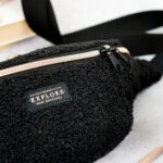 DIY Stoffe Inspiration - Cutline Crossbag - Bouclé Schwarz