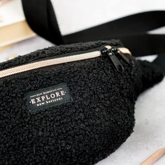 Diy Stoffe Inspiration 612i Cutline Crossbag Bouclé Schwarz